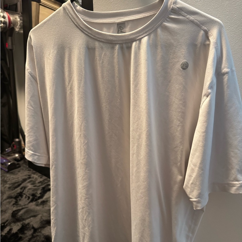 Rhoback Men’s XL performance shirt